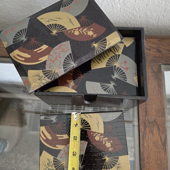 Vintage Lacquerware Japanese Sushi Plate Set - Picture 14 of 15